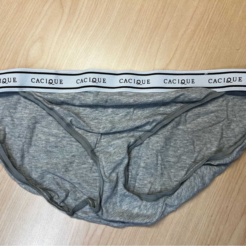 Cacique sting bikini